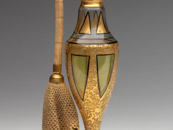 Prohibition-era perfume  atomizer