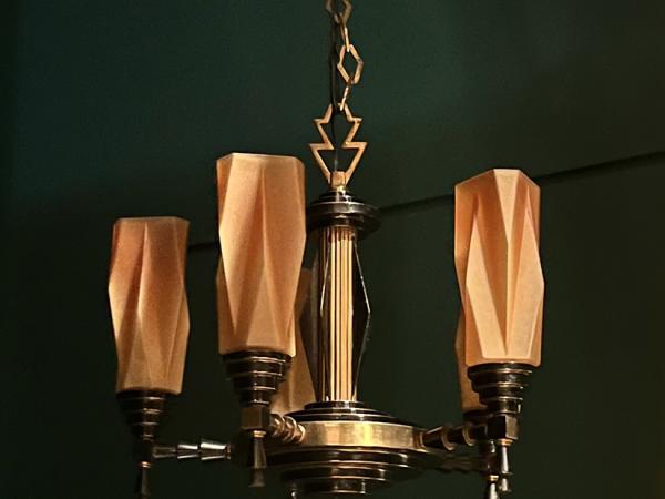 Metal and glass modernisitic chandelier